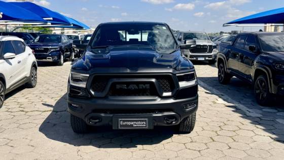 RAM 1500 5.7 V8 GASOLINA REBEL CD 4X4 AUTOMÁTICO RAM 1500 5.7 V8 GASOLINA REBEL CD 4X4 AUTOMÁTICO